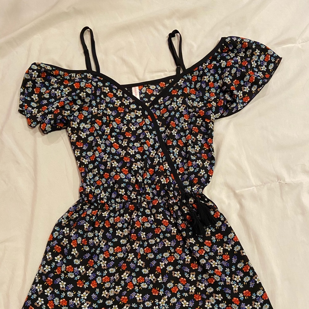 ford the shoulder floral print romper